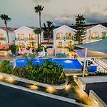 Hotel Latchi Escape And 4*