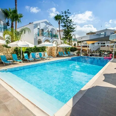 Hotel Latchi Escape And 4*