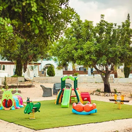 Latchi Escape And Hotel