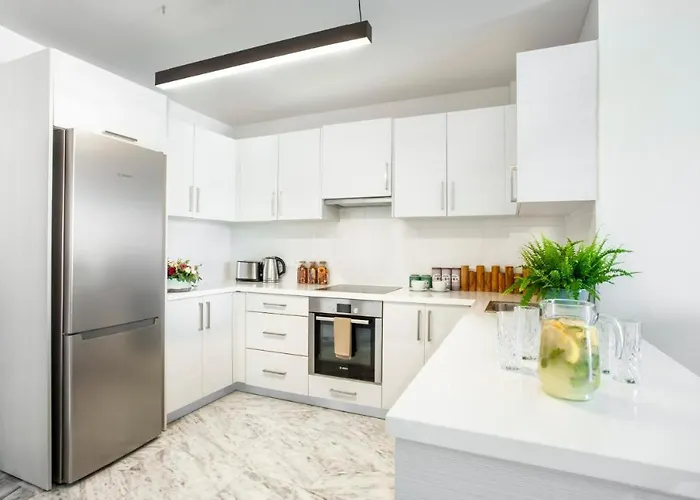 Latchi Escape And 4*