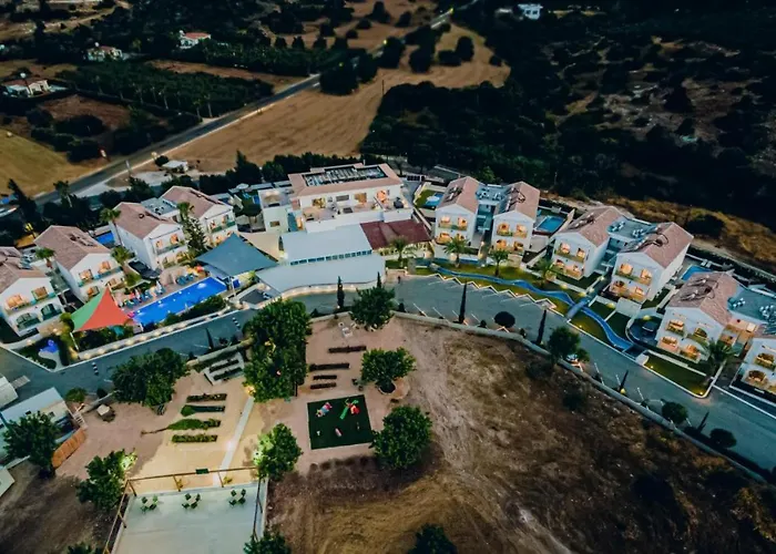 Hotell Latchi Escape And Neo Chorio